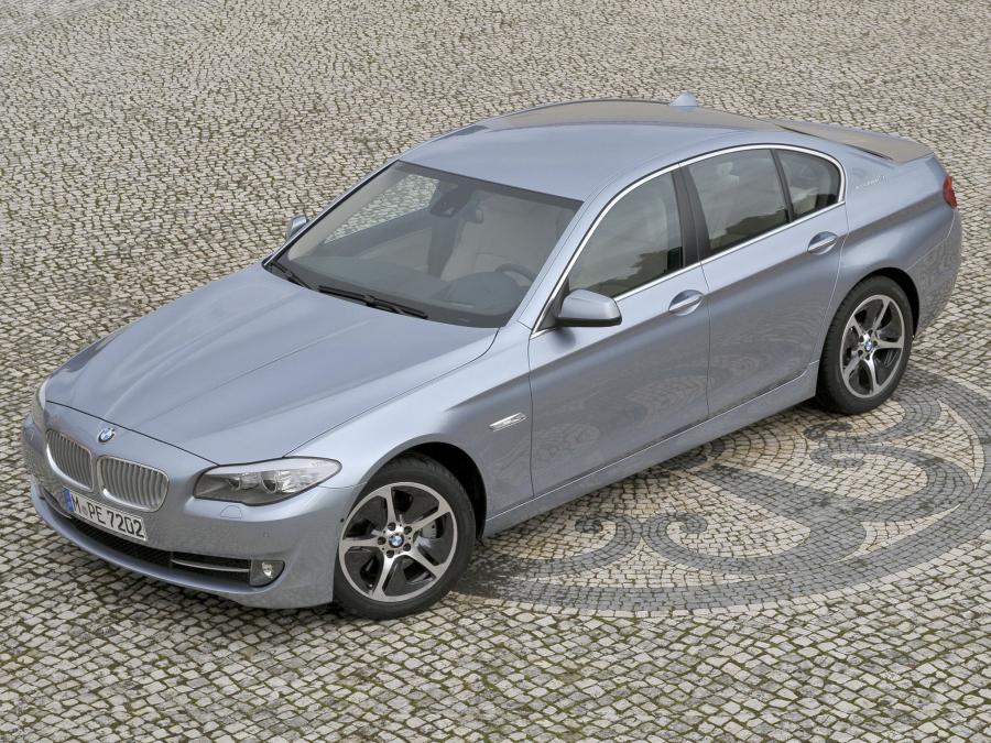  BMW ActiveHybrid 5 2012 года  (фото 146 из 157)
